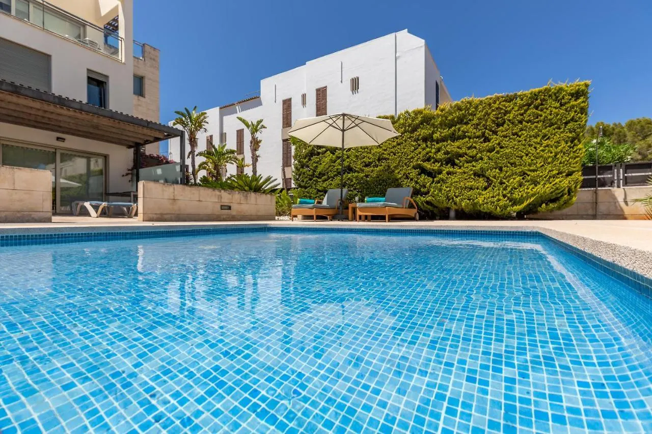 Apartment La Nau - Fantastic Apartment With Hot Tub And Pool, Just Steps Away From Beach بورت دي بوينسا إسبانيا