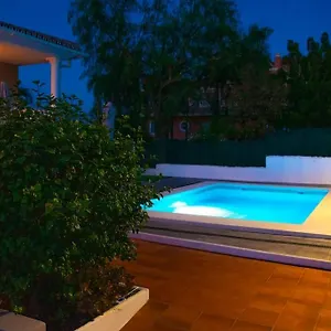 https://villa-el-olivo.es-andalucia.com